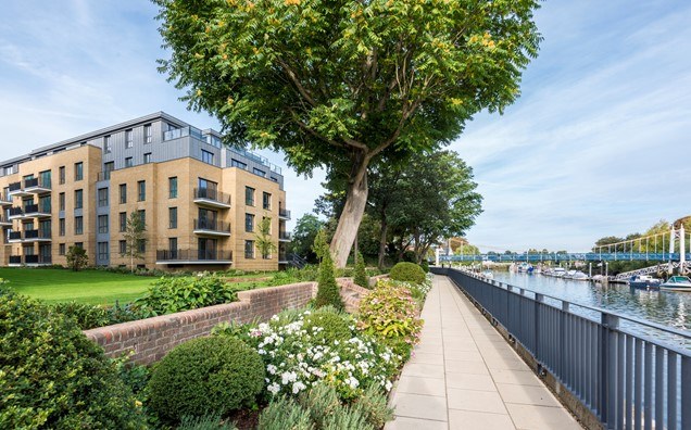 2018_teddington_riverside_mobile_main.JPG